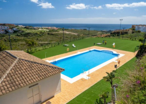 Small Oasis 2368 Sea & Sun Manilva